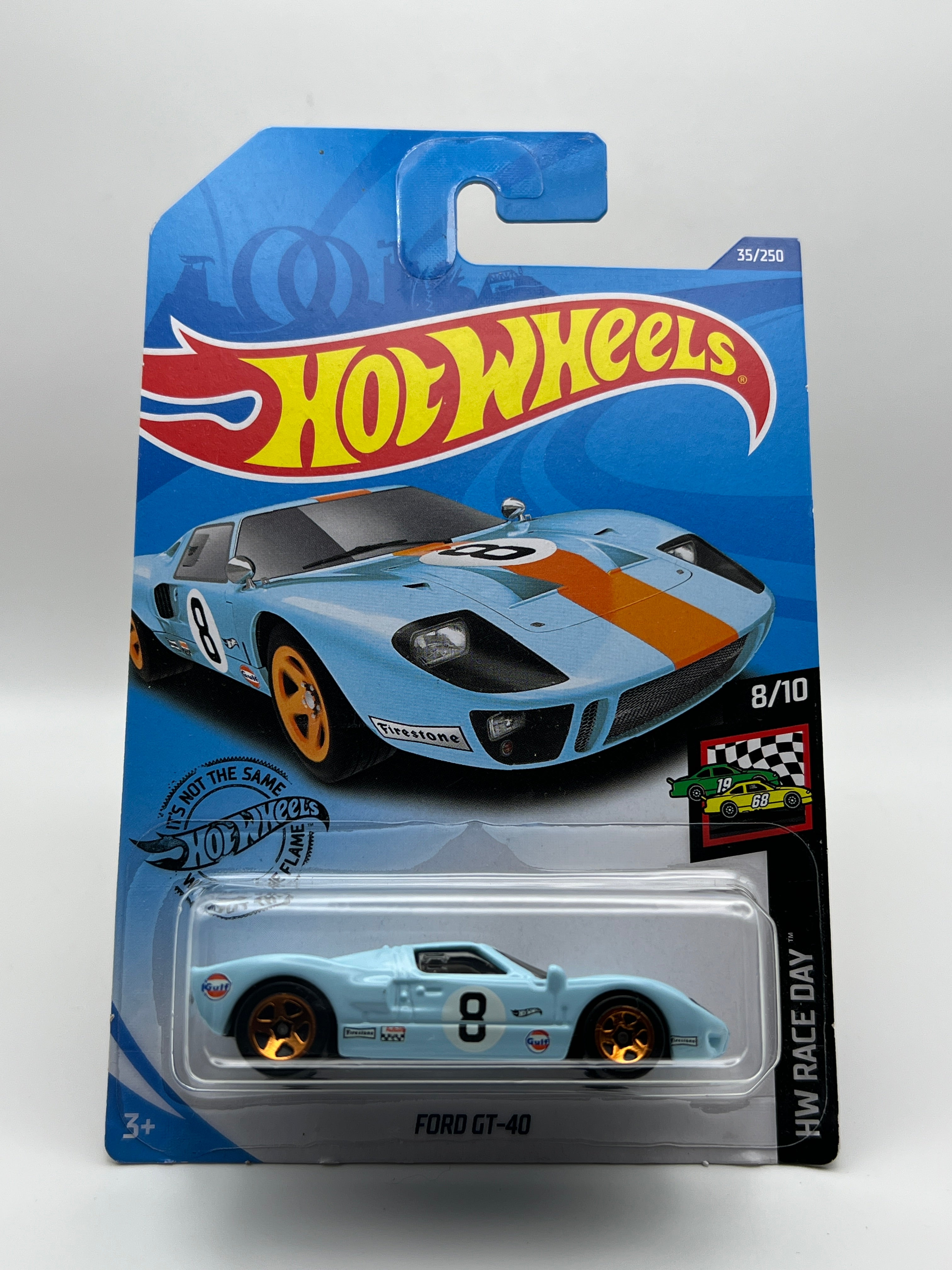Ford GT-40