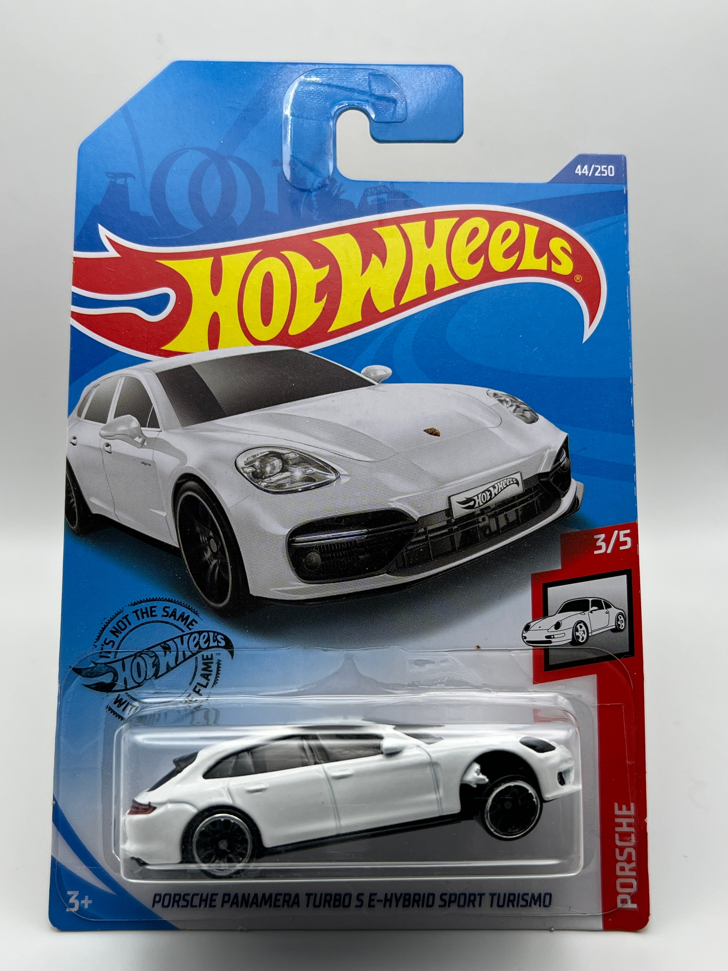 Porsche Panamera Turbo 5 E-Hybrid Sport Turismo - FACTORY ERROR CAR -