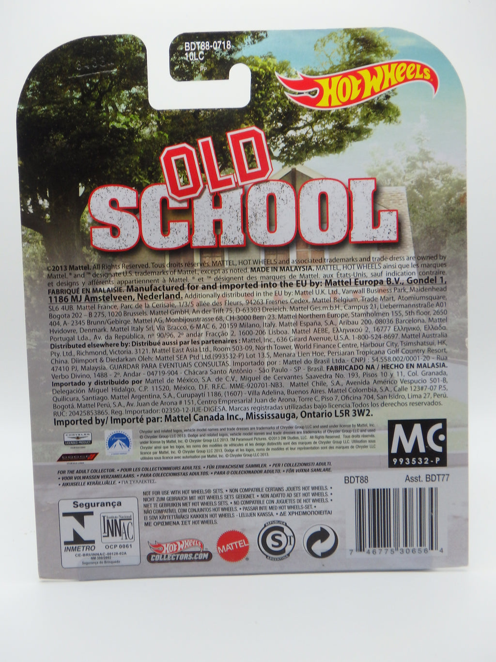 Old School - Custom '77 Dodge Van