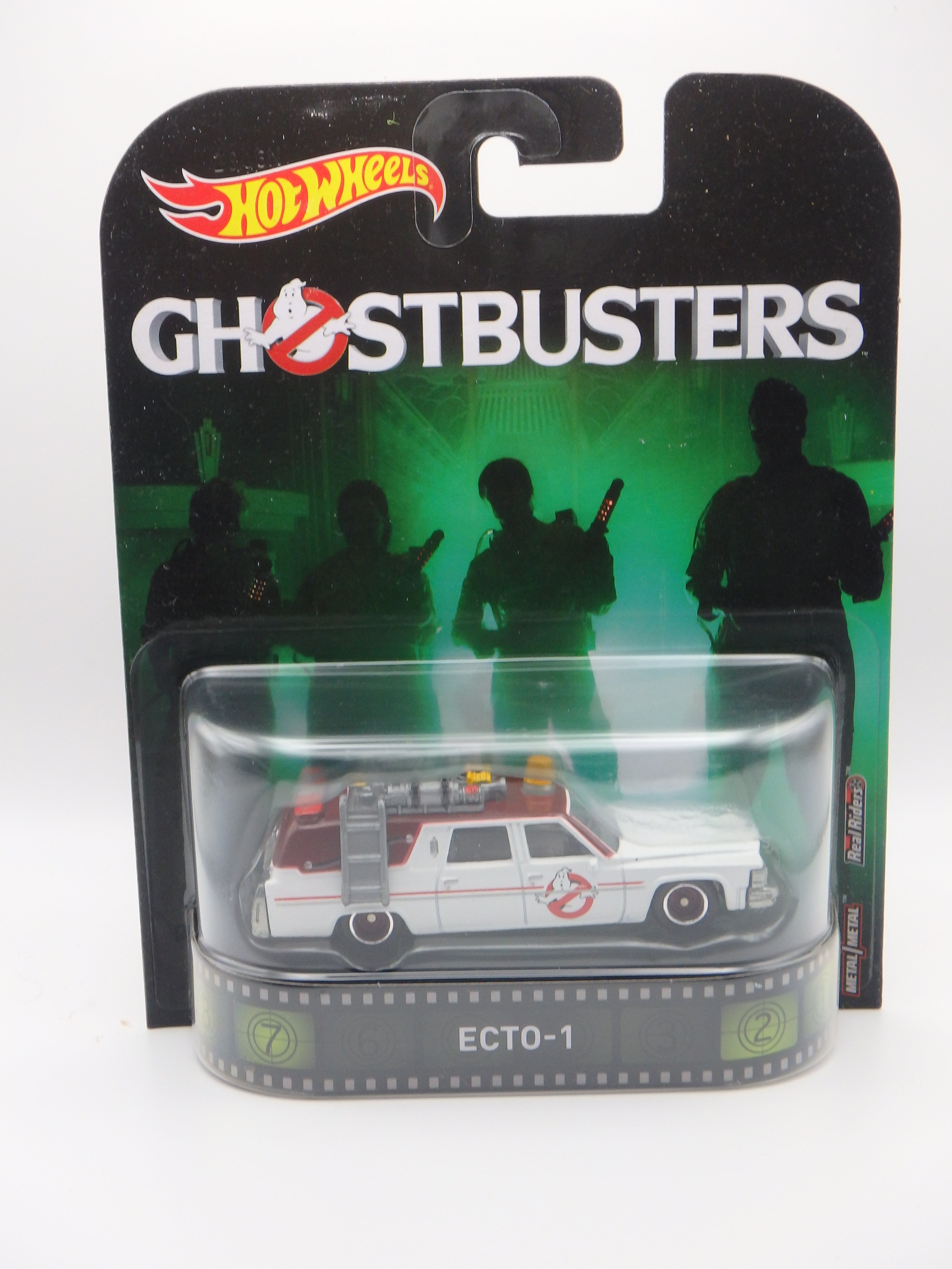 Ghostbusters ECTO-1